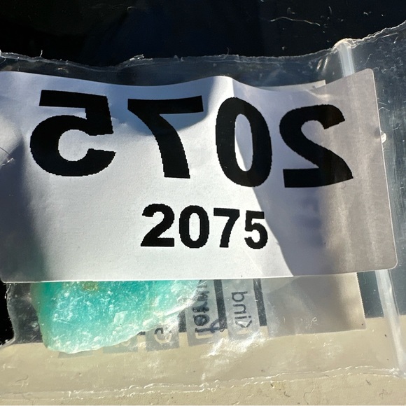 Peruvian 30.14 Carats Rare Andean Blue Opal Rough - Picture 4 of 17